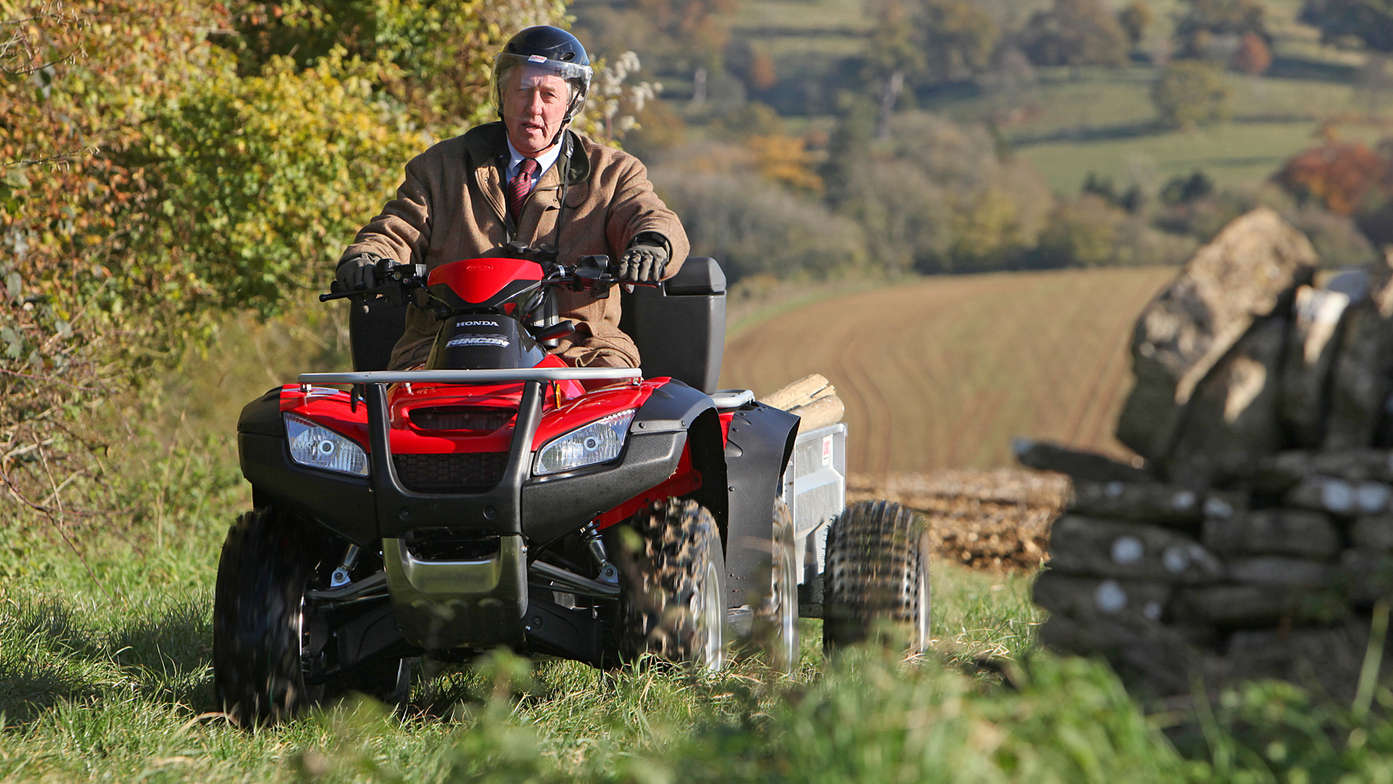 Front facing Rincon, being used by model, field location.