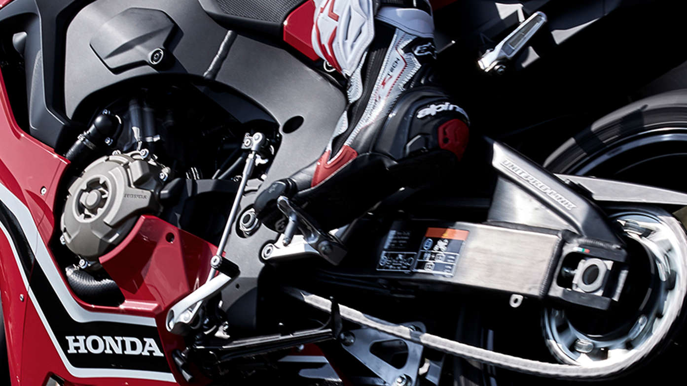 Close up shot of Honda CBR1000RR optional Quickshifter.