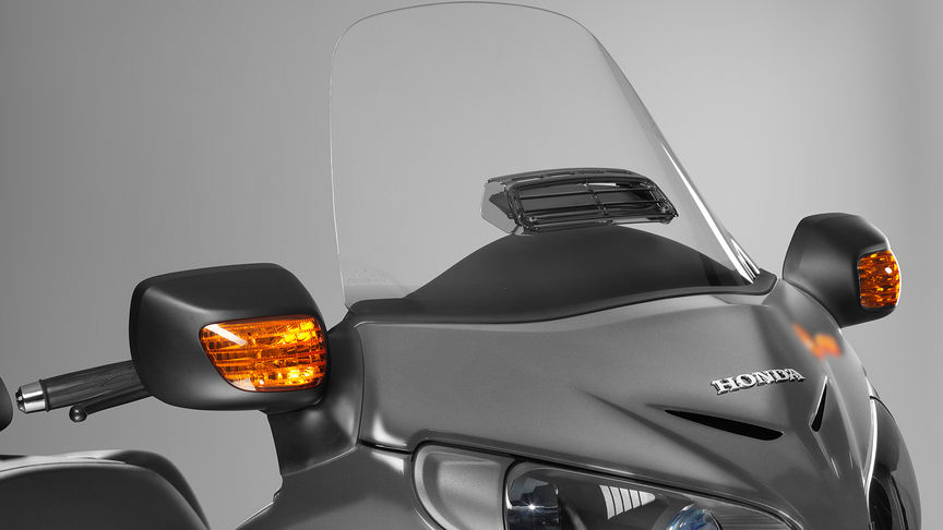 Gold Wing F6B windscreen.