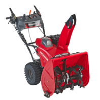 Front three quarter, right facing 7 Series.